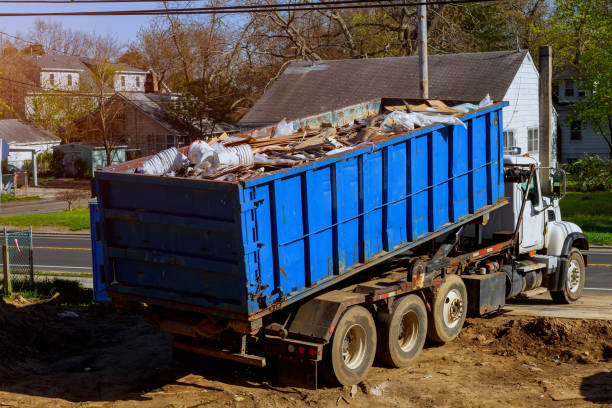 Best Commercial Cleanout Services  in Salina, KS